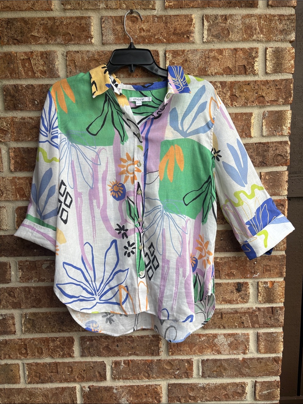 Chicos Colorful Abstract Floral linen Button-Up Shirt